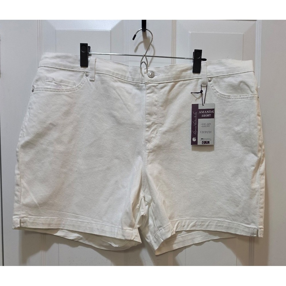 Gloria Vanderbilt Amanda Short NWT White Flex Stretch Denim Size 22W